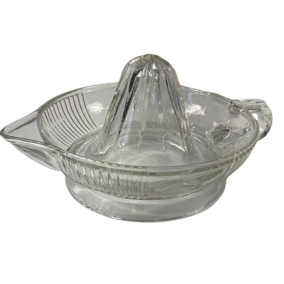 Vintage Clear Glass Hand Juicer Reamer Lip Handle Rib Design Citrus Lemon Lime - Picture 1 of 8